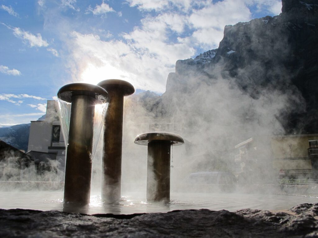 leukerbad, thermal water, fountain-122834.jpg